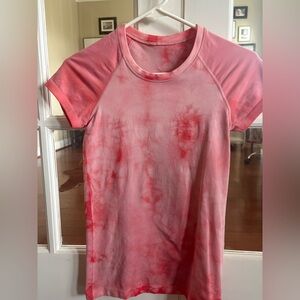Lululemon Swiftly Tech Red Dye Size 4